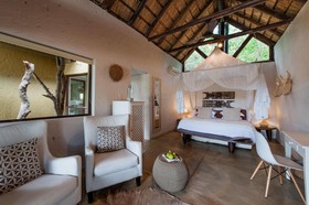 Pondoro Game Lodge