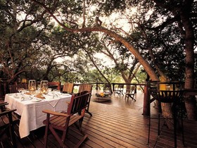 Pondoro Game Lodge