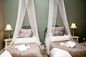 Cape Karoo Guesthouse