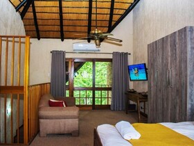 Inyamatane 227B Kruger Park Lodge