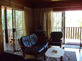 Nie-Zel Log Homes