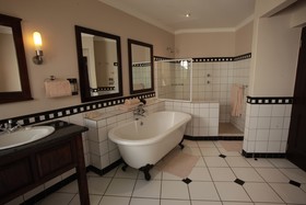 Perry's Bridge Hollow Hazyview Boutique Hotel