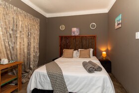 Woodpeckers Guest House
