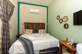 Woodpeckers Guest House