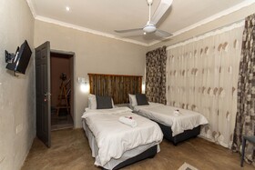 Woodpeckers Guest House