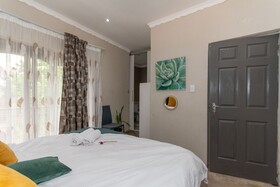 Woodpeckers Guest House