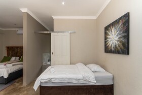 Woodpeckers Guest House