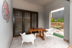 Woodpeckers Guest House