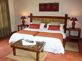 Emdoneni Lodge