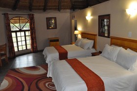 Gooderson DumaZulu Lodge & Traditional Village