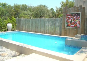 Bushglam Luxury Holiday Home