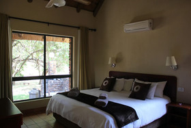Ekuthuleni River Front Chalets