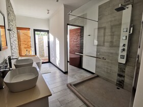 Gem In The Bush Lodge