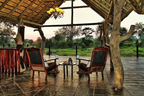 Kambaku Safari Lodge