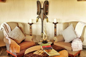 Kambaku Safari Lodge