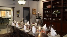 Khaya Ndlovu Safari Manor