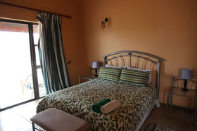 Lili Bush Guesthouse