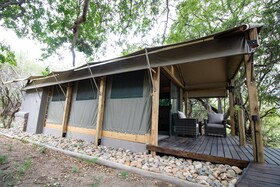 Little Africa Safari Lodge