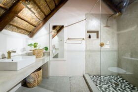 Nzenga Lodge