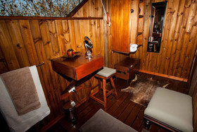 Ximongwe Safaris