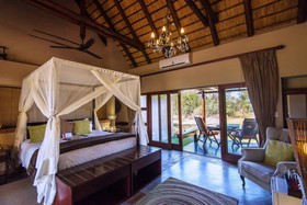Inyati Game Lodge