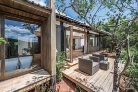 Kariega Game Reserve Ukhozi Lodge