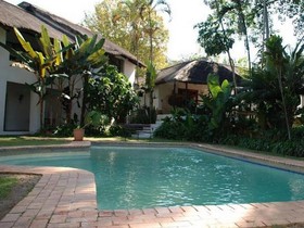 Royal Bakoena Lodge - Hamilton Parks