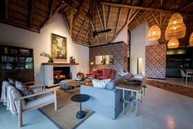 Tulela Safari Lodge