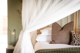 Tulela Safari Lodge