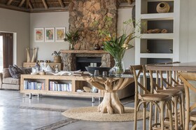 Tulela Safari Lodge