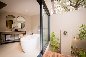 Tulela Safari Lodge