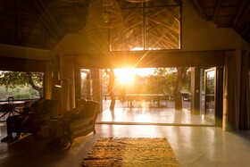 Tulela Safari Lodge