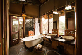 Plains Camp @ Rhino Walking Safaris