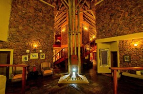 Tau Game Lodge