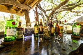 Toro River Lodges Big 5 Safari