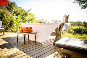 Toro River Lodges Big 5 Safari