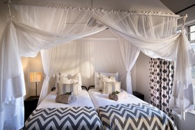 Baobab Hill Bush House