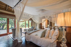 Tintswalo Manor House