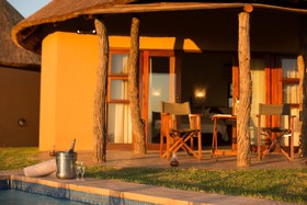 Mopane Bush Lodge