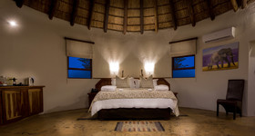 Mopane Bush Lodge