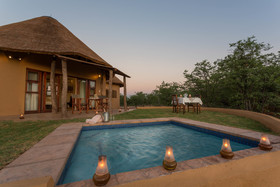 Mopane Bush Lodge