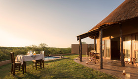 Mopane Bush Lodge