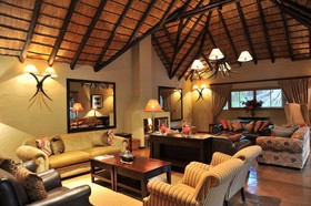 Hoyo Hoyo Safari Lodge