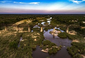 Kruger Shalati - Train on The Bridge & Garden Suites
