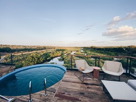 Kruger Shalati - Train on The Bridge & Garden Suites
