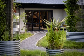 Kruger Shalati - Train on The Bridge & Garden Suites