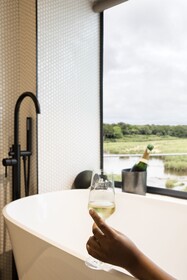 Kruger Shalati - Train on The Bridge & Garden Suites