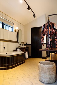 Kruger Shalati - Train on The Bridge & Garden Suites