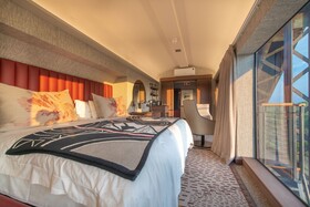 Kruger Shalati - Train on The Bridge & Garden Suites