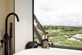 Kruger Shalati - Train on The Bridge & Garden Suites